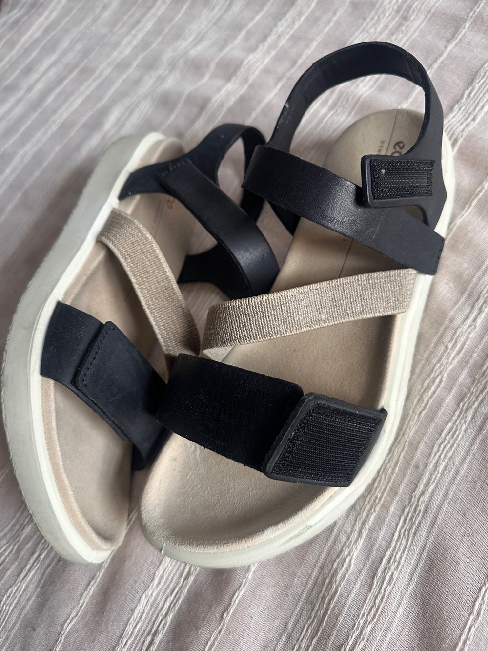 ECCO Flowt 2-Band Elastic & Leather Sandal | EU40 US 9-9.5